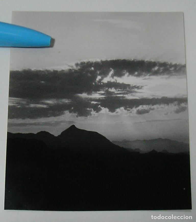 Fotograf&iacute;a antigua: ANTIGUA FOTO FOTOGRAFIA DEL PUIG MAIGMO ,ATARDECER A&Ntilde;O 1964 (26-8)