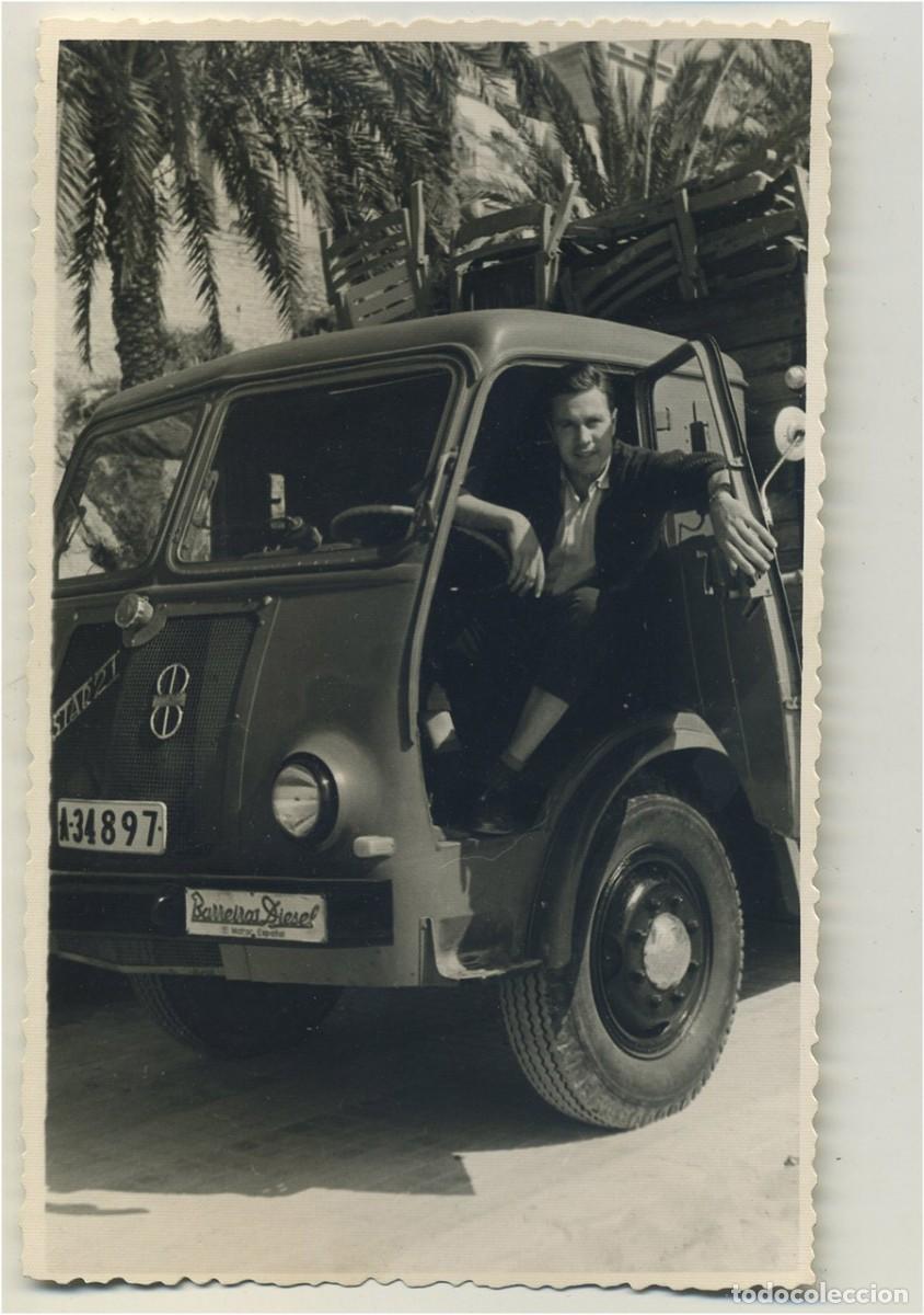 Fotograf&iacute;a antigua: CAMION BARREIROS DIESEL ALICANTE 1962