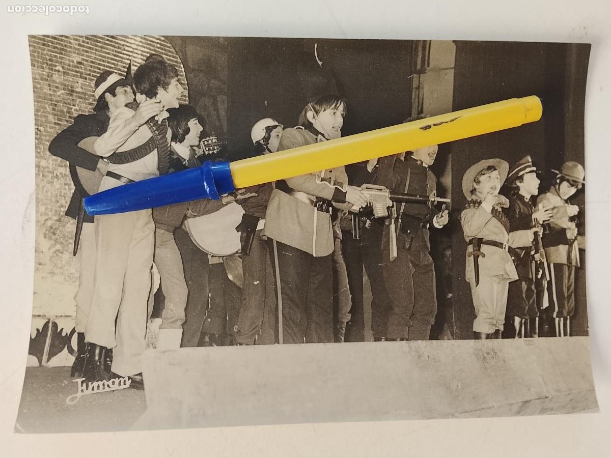 Fotograf&iacute;a antigua: 18X12 CM ANTIGUA FOTOGRAFIA CARNAVAL DE CADIZ FOTOS JUMAN 1978 LOS GEYPERMAN DE CADIZ 1 PREMIO