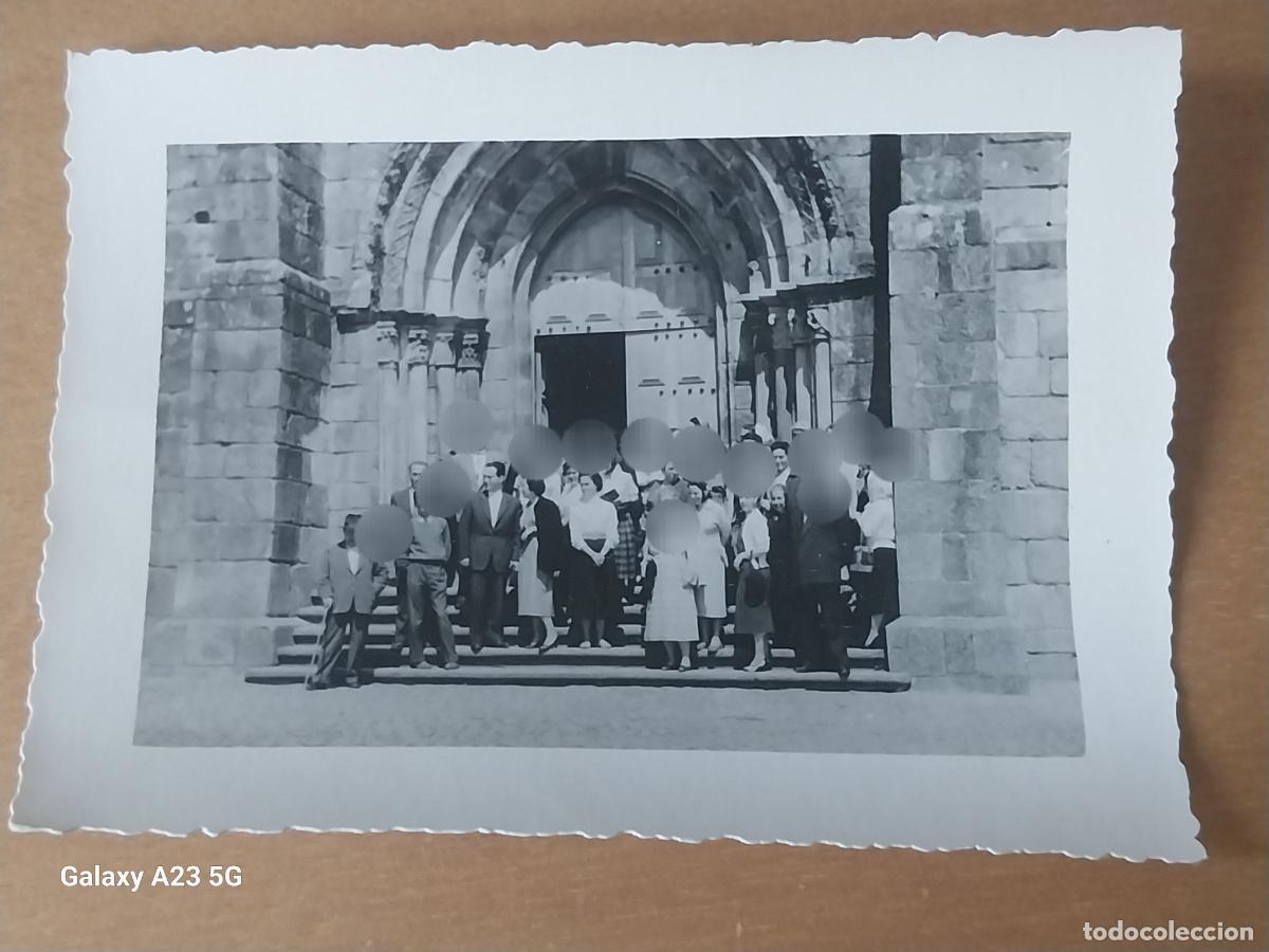 Fotograf&iacute;a antigua: ESCALINATA TEMPLO GRUPO PERSONAS PRECIOSA FOTOGRAFIA PARTICULAR ANTIGUA 9X7CMS ANIMADA