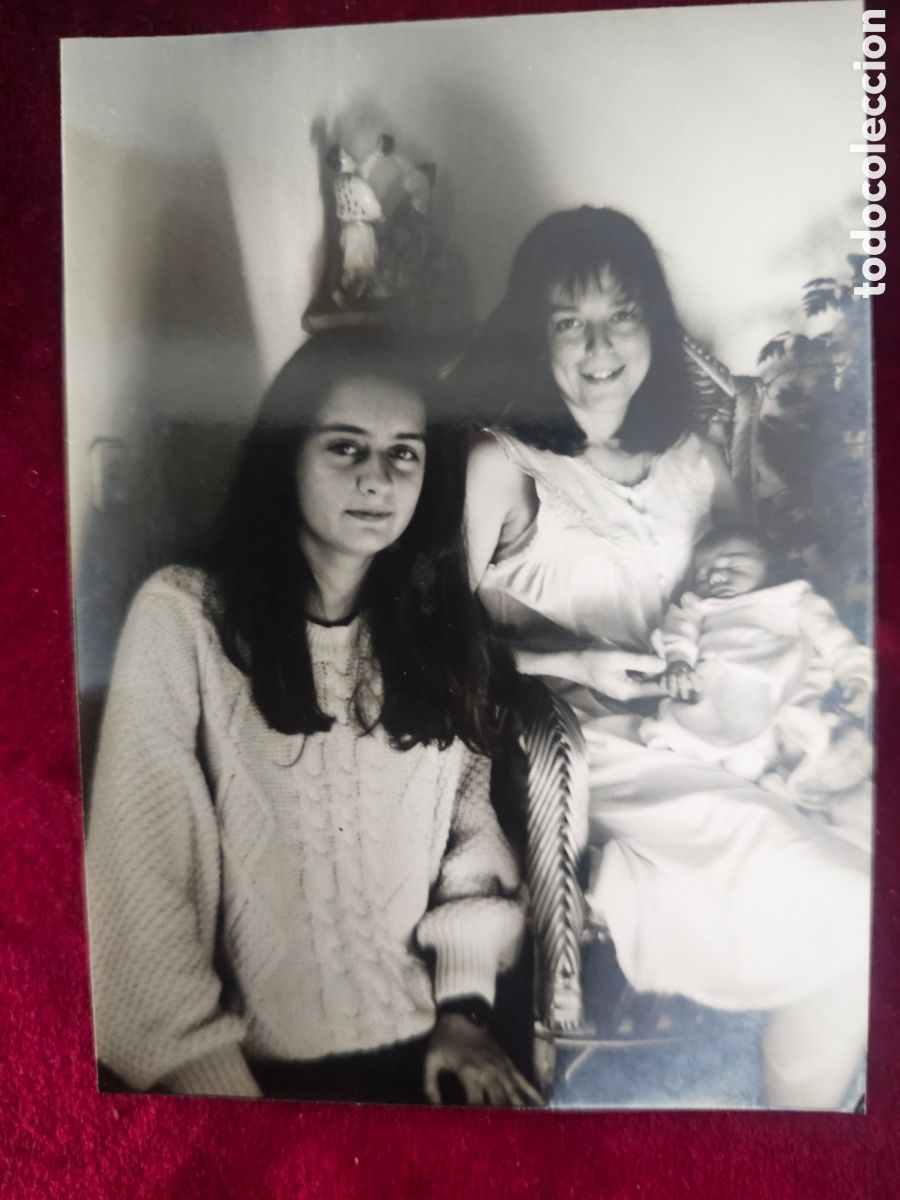 Fotograf&iacute;a antigua: ​Fotograf&iacute;a antigua en blanco y negro &ndash; Retrato familiar vintage (Aprox. 11,5 cm x 8,5 cm)