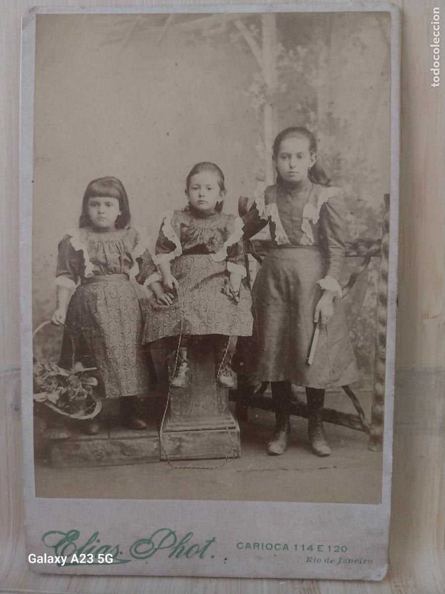 Fotograf&iacute;a antigua: NI&Ntilde;AS CESTO COMBA ABANICO 16.4X 10.7CMS ANTIGUA ORIGINAL FOTOGRAFIA ELIAS RIO JANEIRO