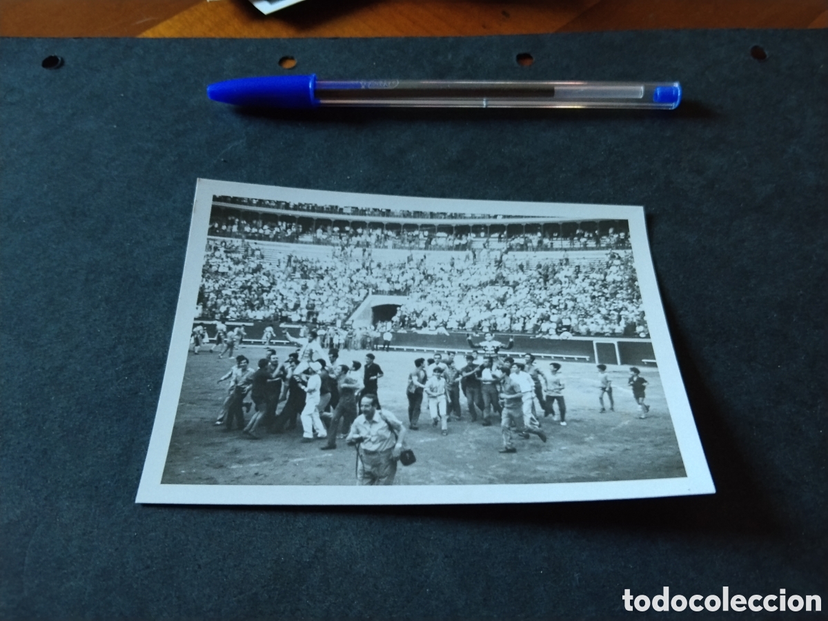 Fotografia antiga: Fotograf&iacute;a toros,toreros sacados a hombros