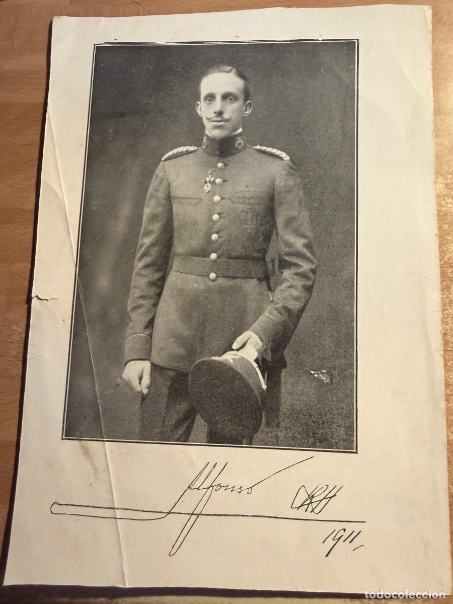 Fotograf&iacute;a antigua: ALFONSO XIII, CON UNIFORME Y AUTOGRAFO &hellip; LITOGRAFIA FOTOGRAFICA DE 1.911