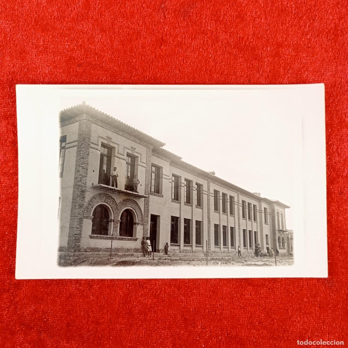 Fotograf&iacute;a antigua: FOTOGRAF&Iacute;A - ESCOLES GRADUADES - LA POBLA DE SEGUR - L&Eacute;RIDA - PROCESO CONSTRUCCI&Oacute;N - C. 1900 / 822