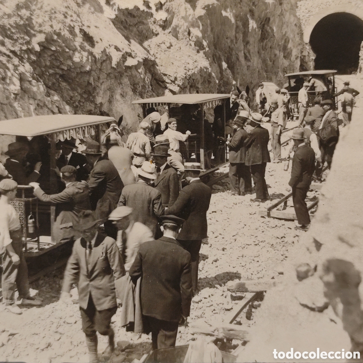 Fotograf&iacute;a antigua: FOTOGRAF&Iacute;A - VIADUCTO DE LAS V&Iacute;AS PARA ENTRAR A UNAS MINAS - C. 1900 - RAR&Iacute;SIMA FOTOGRAF&Iacute;A / 921
