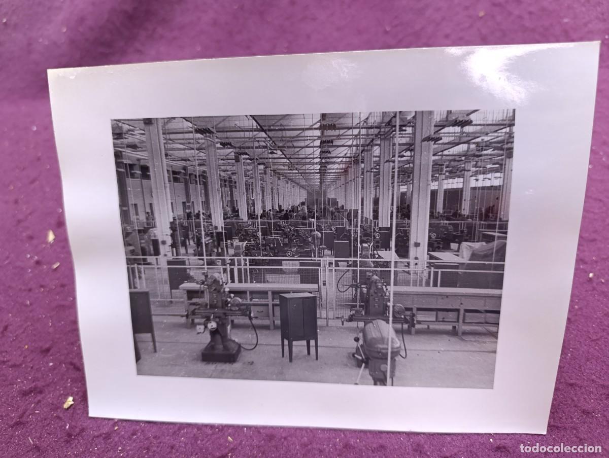 Antique Photography: Antigua fotograf&iacute;a en b/n, C&oacute;rdoba, Universidad Laboral, interior, notas al dorso