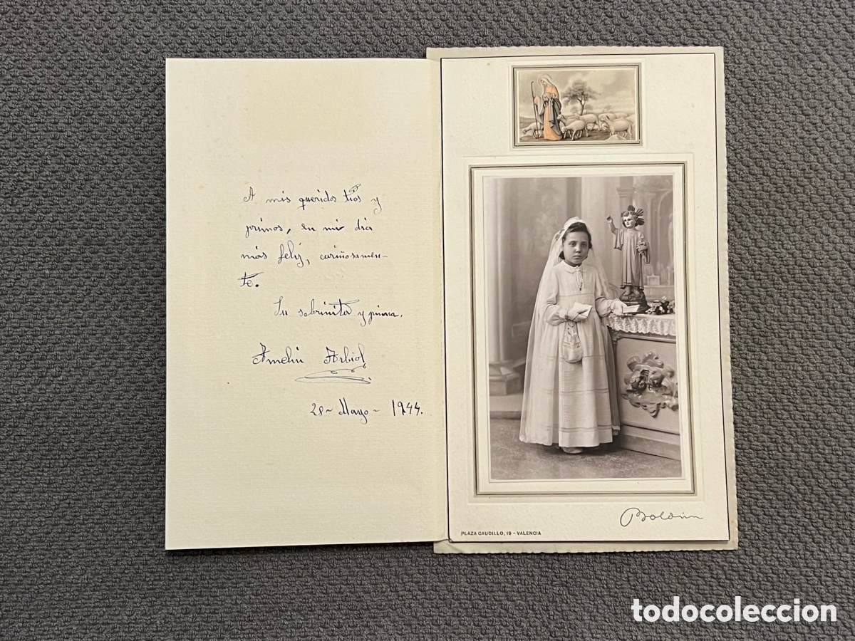 Fotografia antica: RECUERDO PRIMERA COMUNI&Oacute;N de la Ni&ntilde;a Amelin Arbiol. Foto Boldun (a.1944) Med&iacute;das: 13 x 22