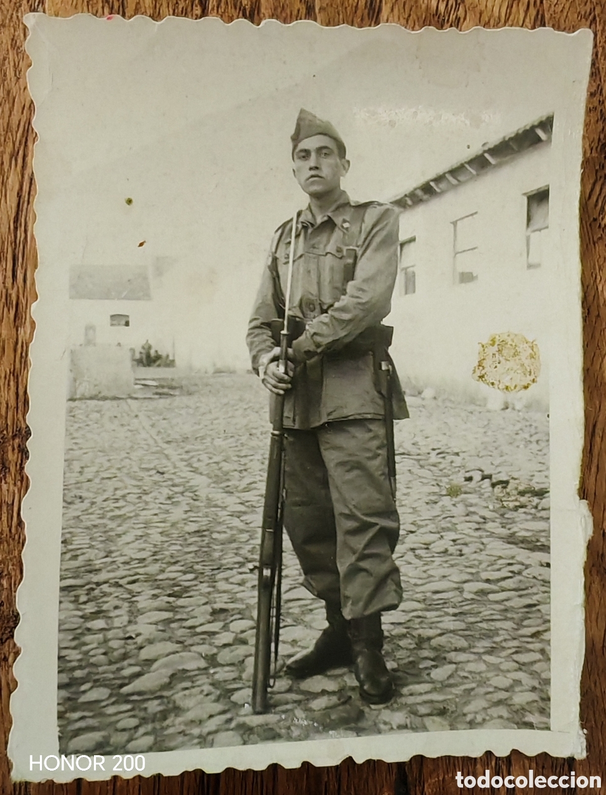 Fotograf&iacute;a antigua: Foto F. San Jos&eacute;. Toledo - Soldado en Toledo. -