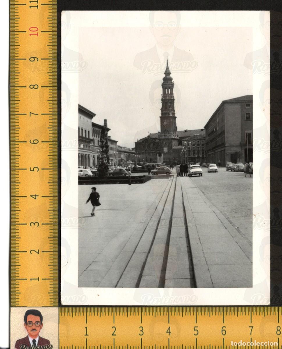 Fotograf&iacute;a antigua: LA NI&Ntilde;A DE LA SEO DE ZARAGOZA - CATEDRAL SAN SALVADOR - FOTO ANTIGUA A&Ntilde;OS 50/60 - ARAG&Oacute;N COCHE 600