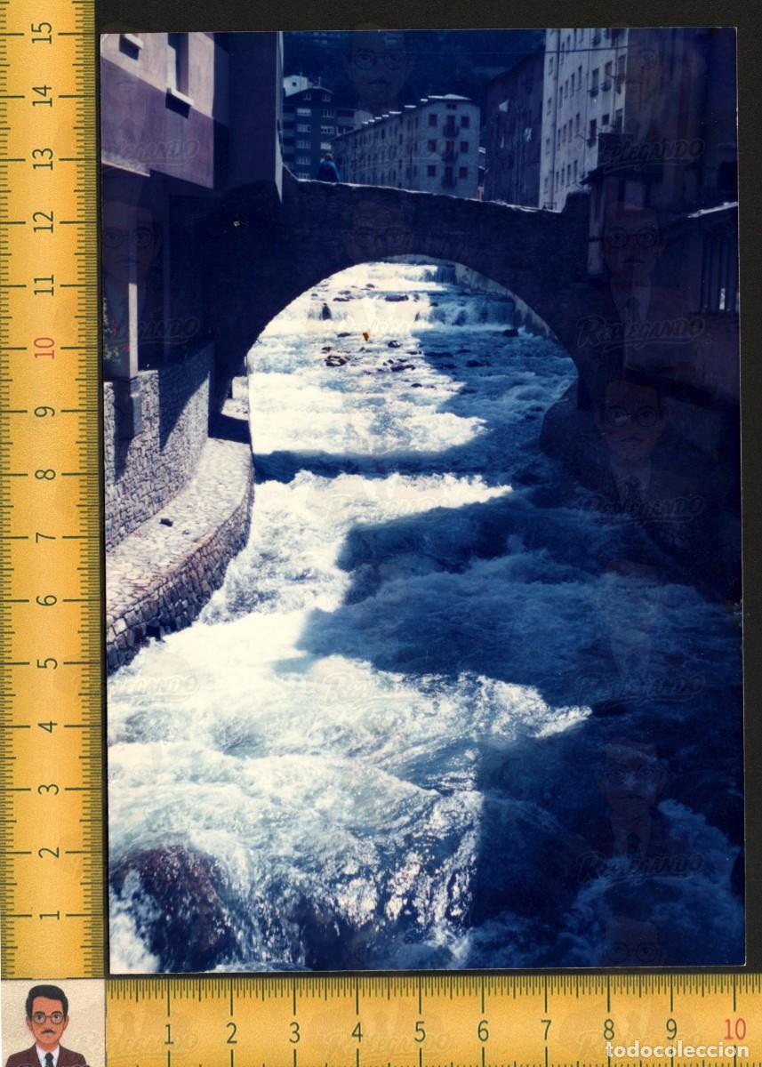 Fotograf&iacute;a antigua: ESCALDES-ENGORDANY (ANDORRA) VISTA DEL PONT D'ENGORDANY SOBRE EL R&Iacute;O VALIRA - FOTO VINTAGE A&Ntilde;O 1988
