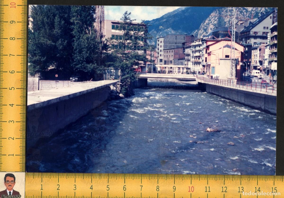Fotograf&iacute;a antigua: ANDORRA LA VELLA (PRINCIPADO): VISTA R&Iacute;O GRAN VALIRA HOTEL LLEIDA Y PUENTE - FOTO VINTAGE A&Ntilde;O 1988