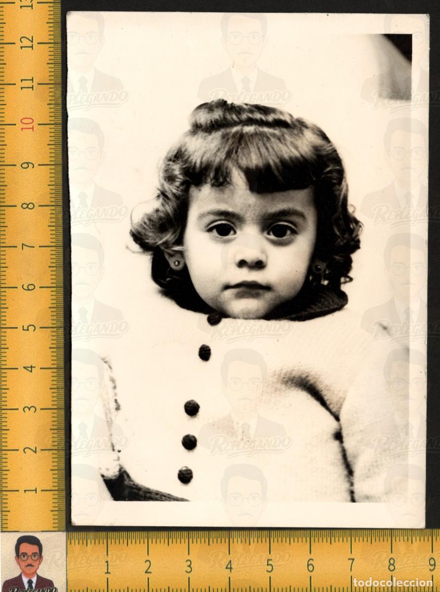 Fotograf&iacute;a antigua: RETRATO NI&Ntilde;A MORENA GRANDES OJOS NEGROS PELO ONDULADO MIRADA PENETRANTE - FOTO ANTIGUA A&Ntilde;OS 50/60