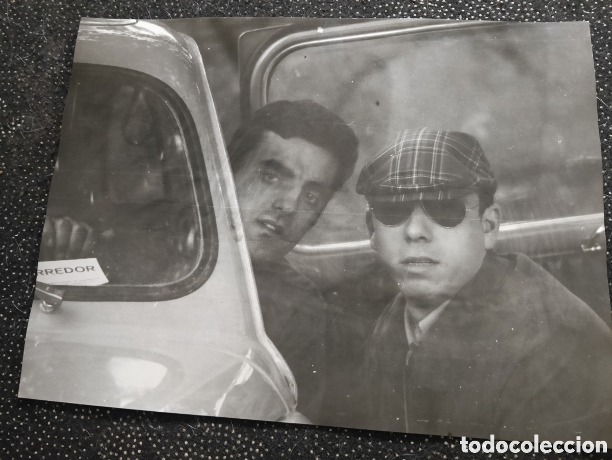 Fotograf&iacute;a antigua: Fotograf&iacute;a del Rally Cuesta San Cugat - Tibidabo SEAT 600 en los a&ntilde;os 60, patrocinado por la Escuder