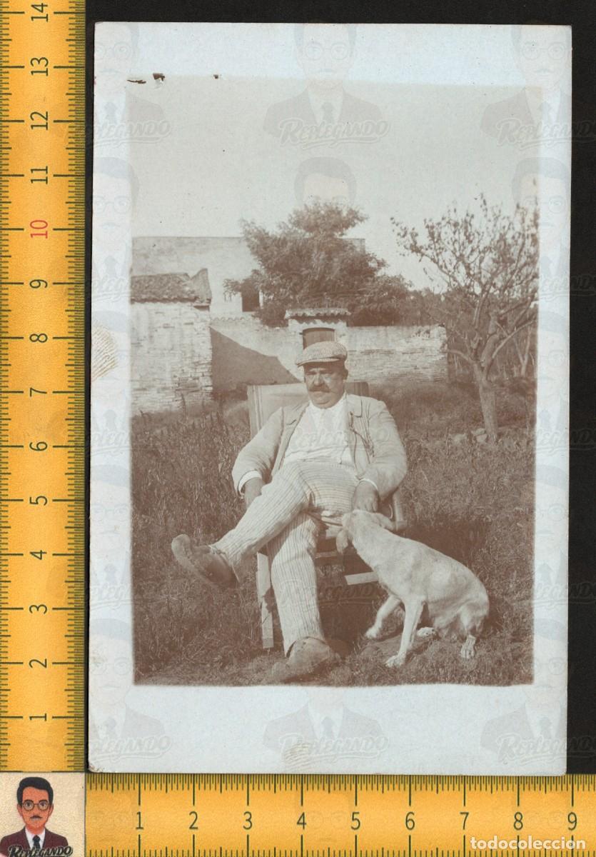 Fotograf&iacute;a antigua: HOMBRE CAMPO CAMPESINO POSA SENTADO PERRO MASCOTA VIDA RURAL - FOTOGRAF&Iacute;A POSTAL ANTIGUA A&Ntilde;OS 10/20