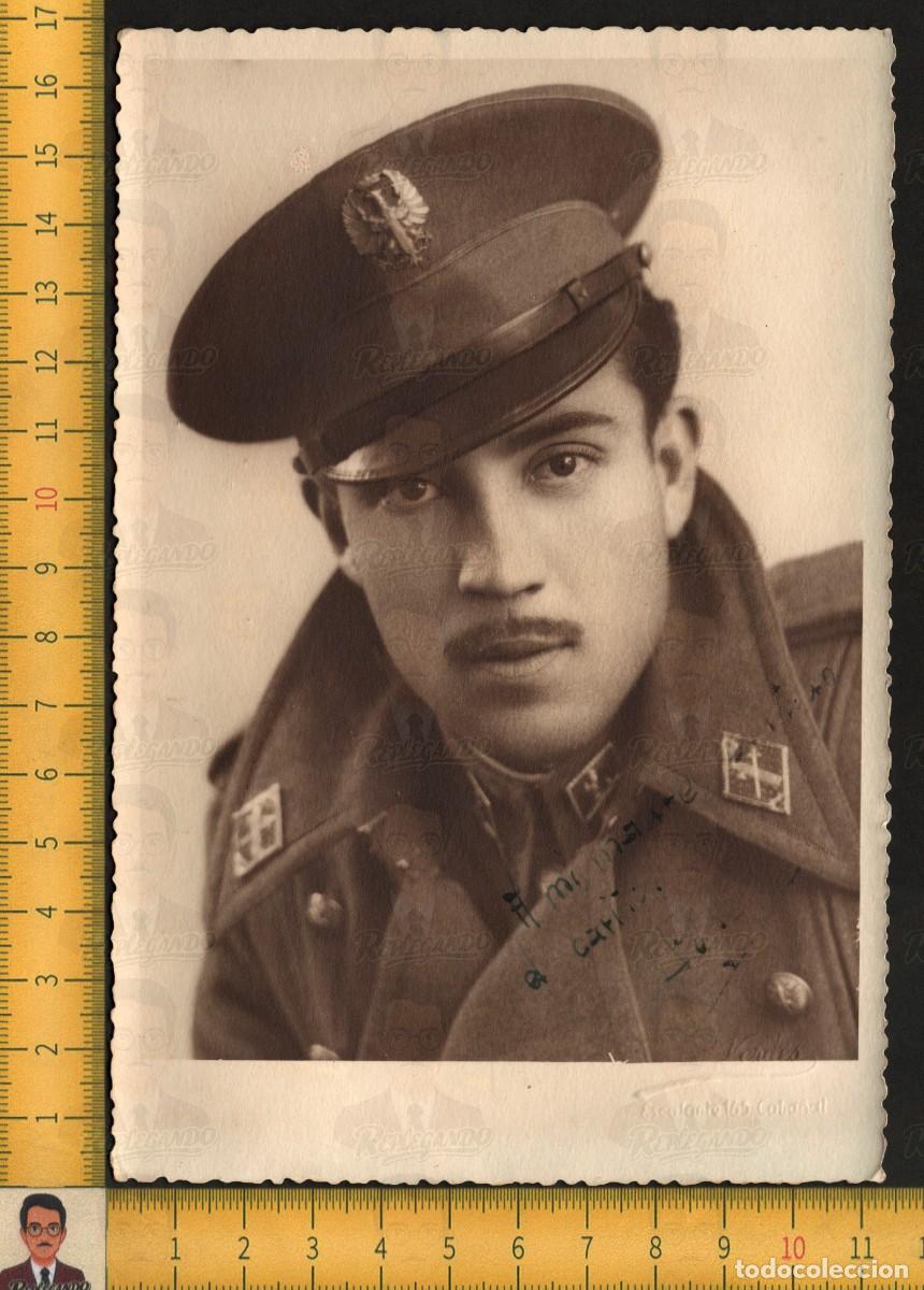 Fotograf&iacute;a antigua: RETRATO SEXY GUAPO HOMBRE CHICO JOVEN MILITAR BIGOTE - FOTO ANTIGUA ESTUDIO A&Ntilde;OS 50 LGBT ESPA&Ntilde;A ARTE