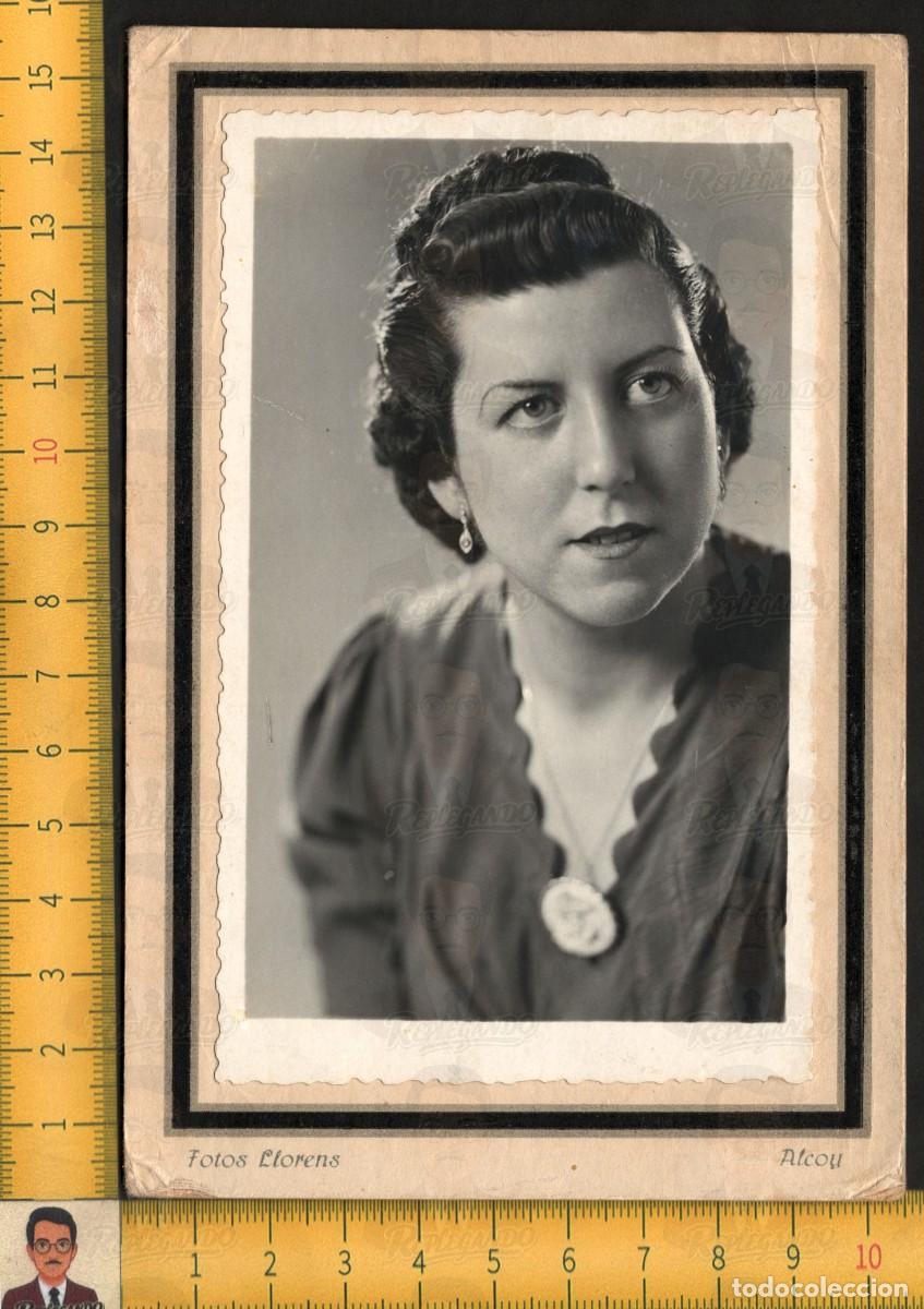 Fotograf&iacute;a antigua: RETRATO GUAPA MUJER BELLEZA EX&Oacute;TICA MEDALL&Oacute;N PEINADO - FOTO ANTIGUA ESTUDIO A&Ntilde;OS 40 - LLORENS ALCOY