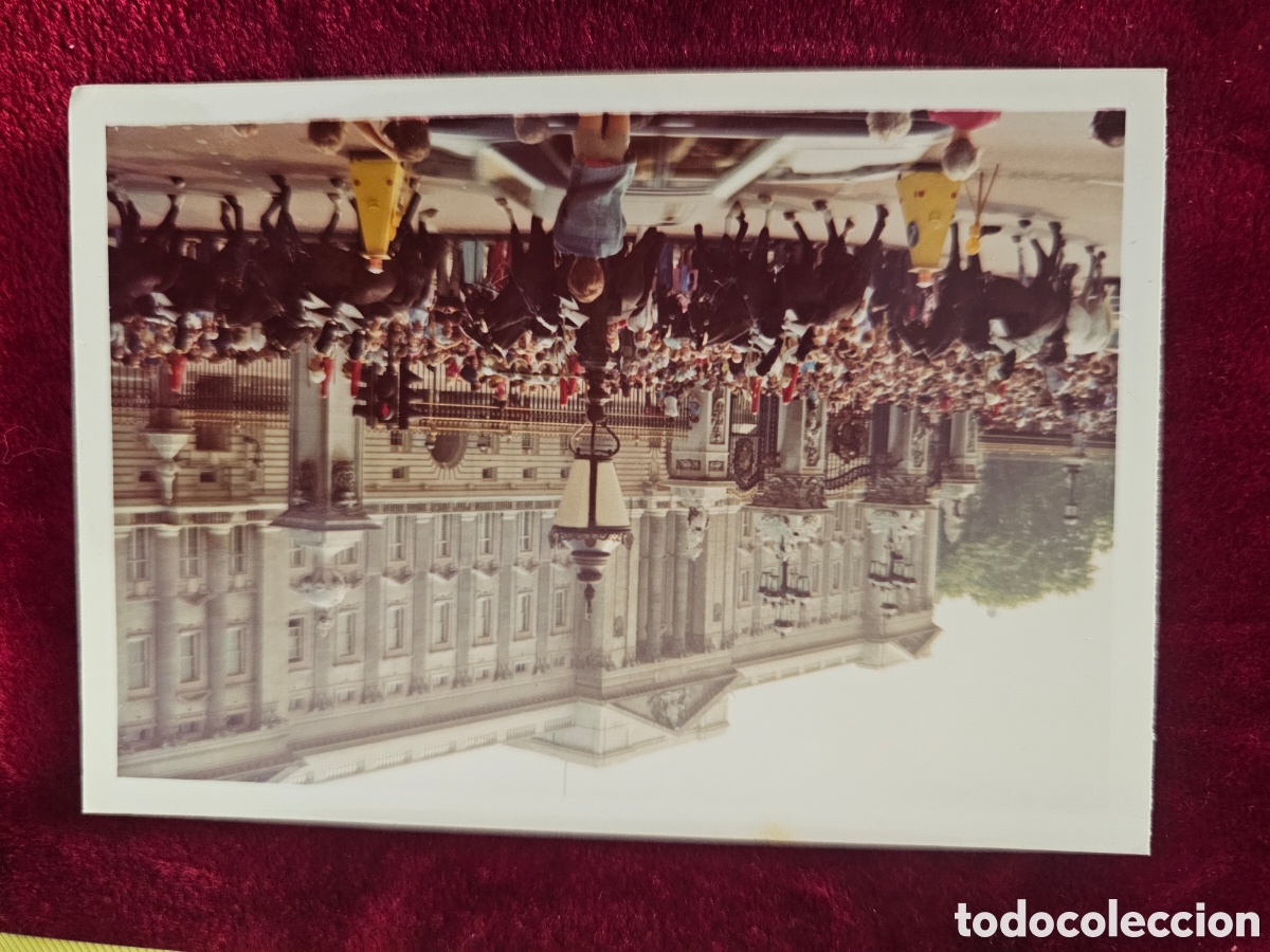 Fotograf&iacute;a antigua: ​Fotograf&iacute;a Vintage de Londres &ndash; Palacio de Buckingham y Guardia Real a Caballo (10x15 cm)