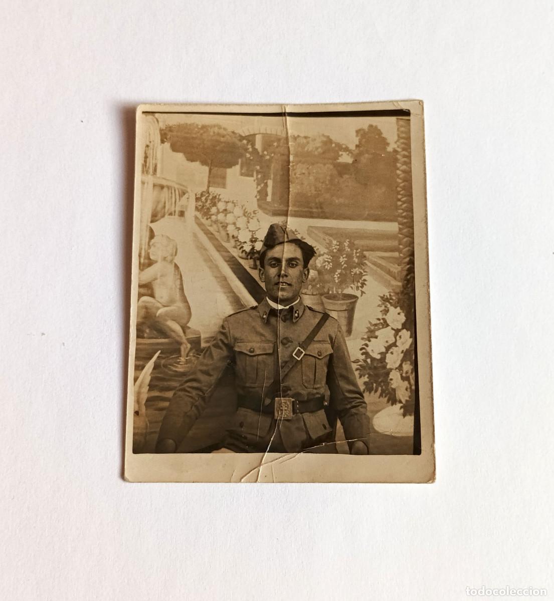 Fotograf&iacute;a antigua: Fotograf&iacute;a Antigua de Militar Espa&ntilde;ol - Retrato de estudio con uniforme a&ntilde;os 20 o 30