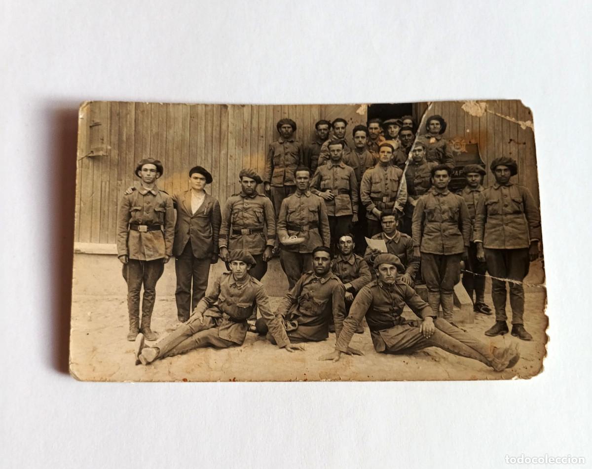 Fotograf&iacute;a antigua: Fotograf&iacute;a Postal Militar a&ntilde;os 20 - Soldados con uniforme de campa&ntilde;a, Guerra del Rif