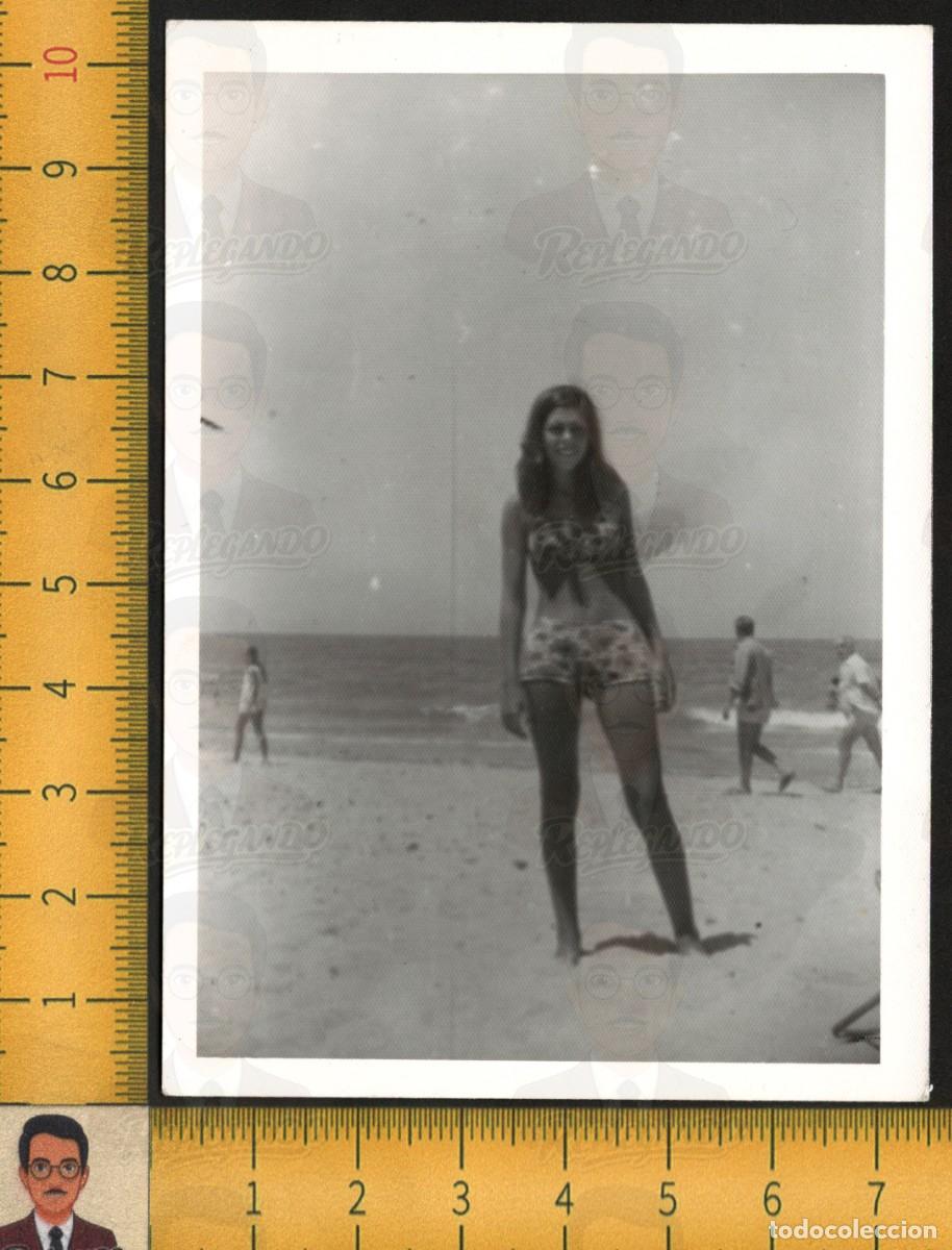 Fotograf&iacute;a antigua: SEXY GUAPA CHICA JOVEN MUJER BIKINI BA&Ntilde;ADOR POSE EN PLAYA MAR VERANO - FOTOGRAF&Iacute;A ANTIGUA A&Ntilde;OS 60