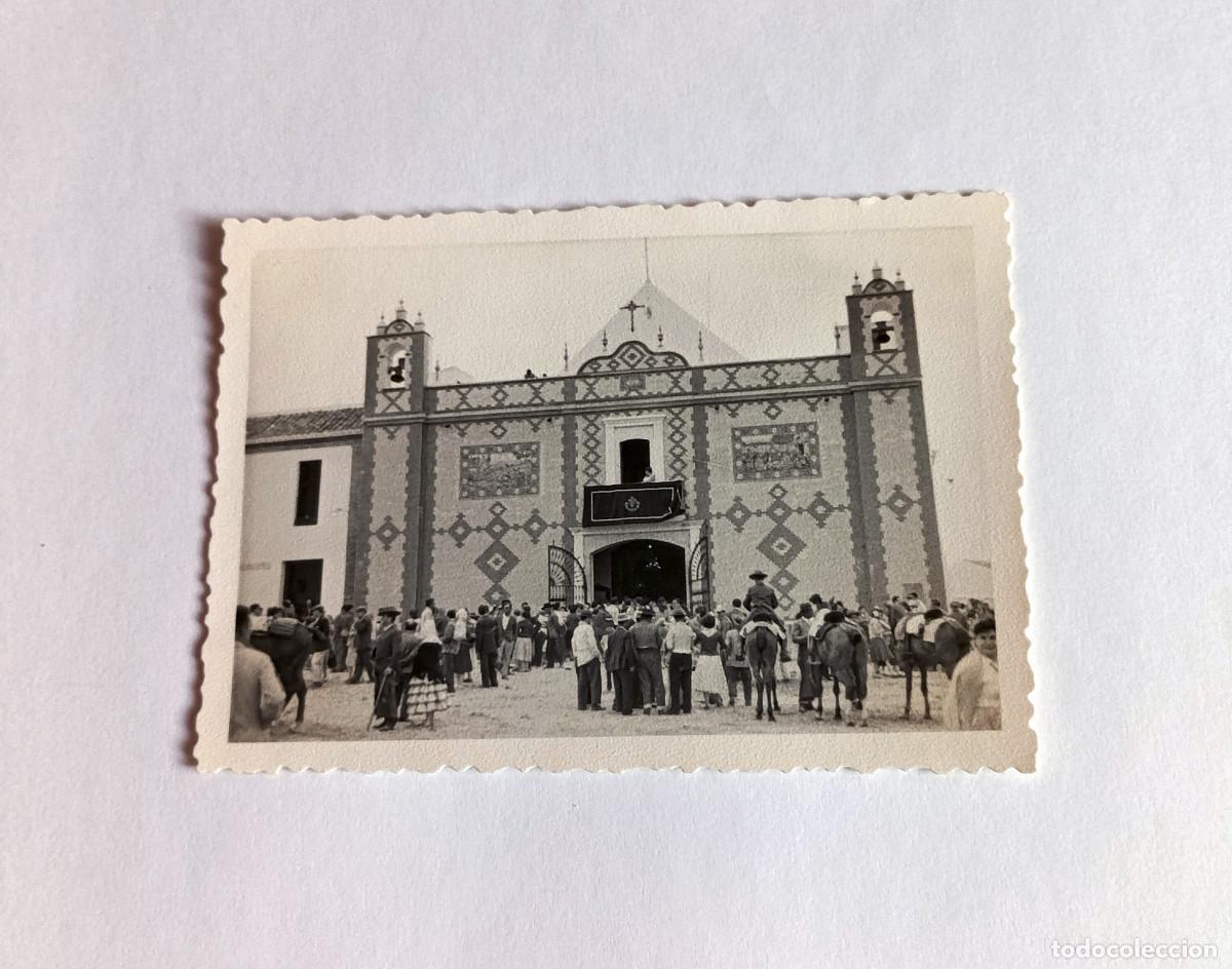 Fotograf&iacute;a antigua: Fotograf&iacute;a antigua - Antigua Ermita de la Virgen de El Roc&iacute;o - A&ntilde;o 1959