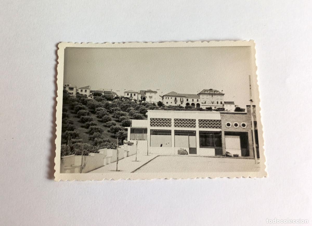 Fotograf&iacute;a antigua: Fotograf&iacute;a antigua - Vista urbana y chalets residenciales en Estoril (Portugal) - A&ntilde;o 1958