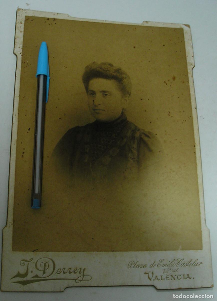 Fotograf&iacute;a antigua: ANTIGUA FOTO FOTOGRAFIA FAMILIA ACOMODADA DERREY CALLE EMILIO CASTELAR (26-7)