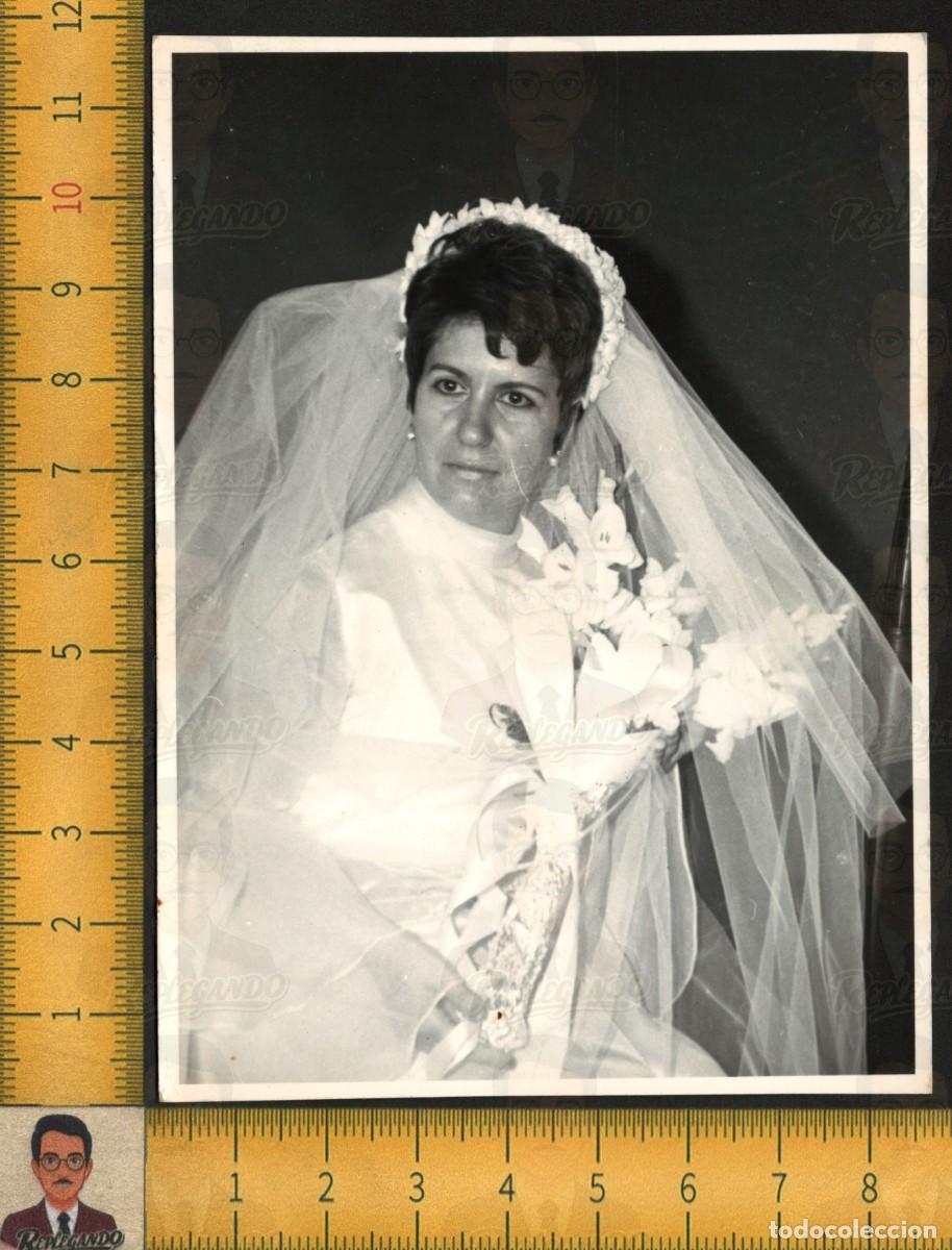 Fotograf&iacute;a antigua: MUJER JOVEN NOVIA VESTIDO BODA - VELO RAMO FLORES RETRATO - FOTOGRAF&Iacute;A ANTIGUA ART&Iacute;STICA A&Ntilde;OS 60