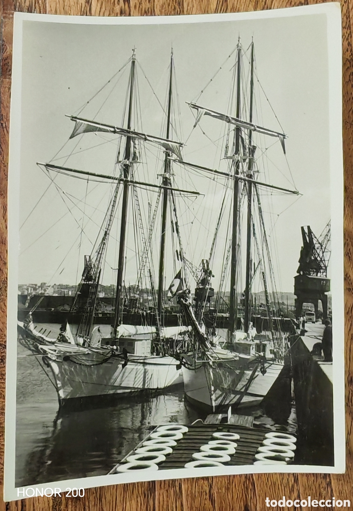 Fotograf&iacute;a antigua: Foto - Veleros en el Puerto de - A Coru&ntilde;a. 1959