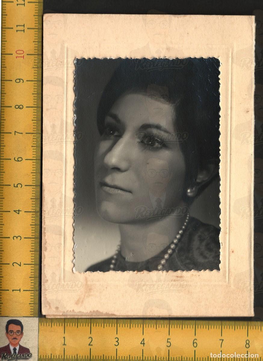 Fotograf&iacute;a antigua: MUJER ELEGANTE COLLAR PERLAS - RETRATO ESTUDIO GYENES MADRID - FOTOGRAF&Iacute;A ANTIGUA ART&Iacute;STICA A&Ntilde;O 1969