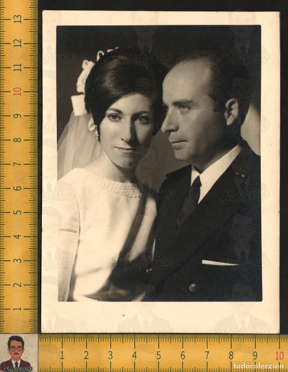 Fotograf&iacute;a antigua: NOVIOS RETRATO BODA - NOVIA VELO VESTIDO NOVIO TRAJE CORBATA - FOTOGRAF&Iacute;A ANTIGUA ART&Iacute;STICA A&Ntilde;OS 60