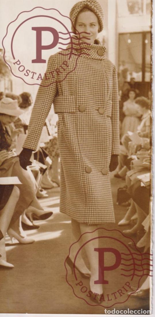 Fotograf&iacute;a antigua: ABRIGO. COAT. MANTEAU. MODA. MODE. FASHION. 19X9CM