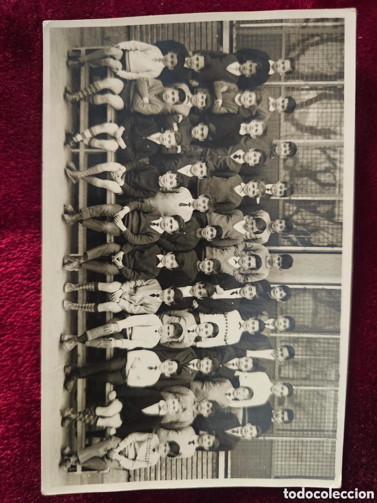 Fotograf&iacute;a antigua: Fotograf&iacute;a escolar antigua en blanco y negro (A&ntilde;os 60 / 70) &ndash; Coleccionismo / Memorabilia