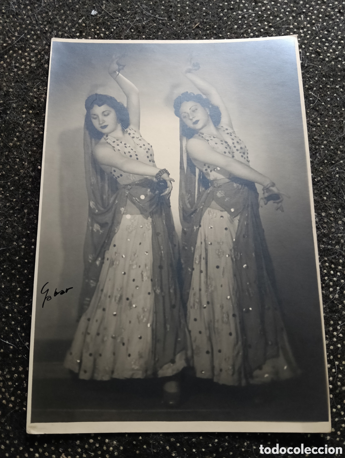 Fotograf&iacute;a antigua: hermanas Piters, un d&uacute;o de bailarinas art&iacute;sticas que gozaron de gran popularidad en los teatros y es