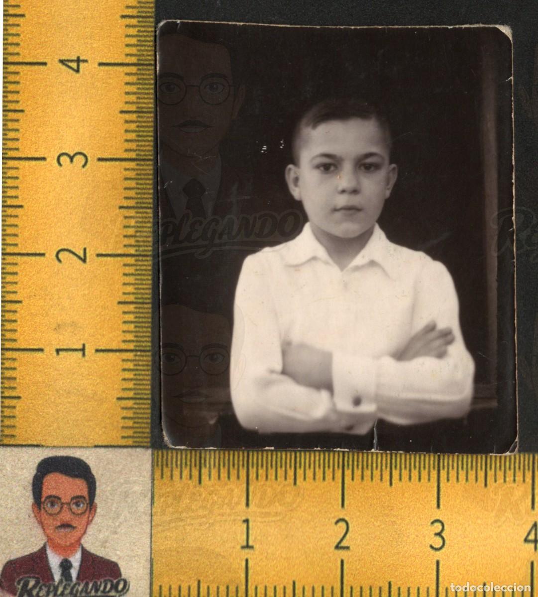 Fotograf&iacute;a antigua: FOTOMATON : NI&Ntilde;O CAMISA BLANCA BRAZOS CRUZADOS - RETRATO INFANTIL - FOTO ANTIGUA TIPO CARNET - PHOTO