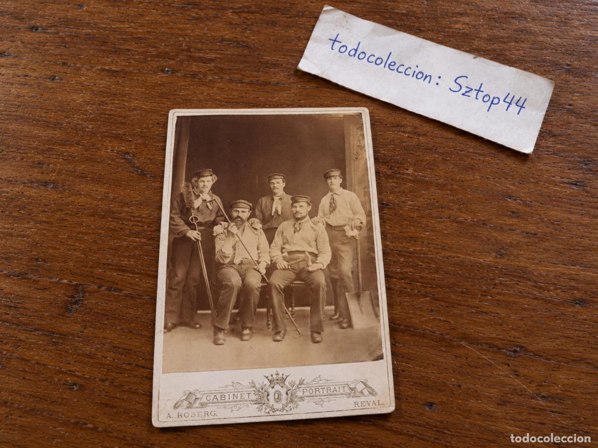 Fotograf&iacute;a antigua: Antigua Fotograf&iacute;a Cabinet de Oficios - Obreros / Marineros - A. Roberg Reval