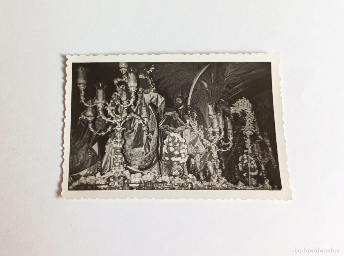 Fotograf&iacute;a antigua: Antigua fotograf&iacute;a - Semana Santa Sevilla - Entrada en Jerusalem (La Borriquita) - A&ntilde;o 1959
