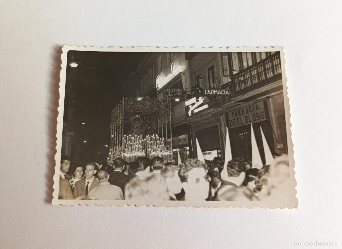 Fotograf&iacute;a antigua: Antigua fotograf&iacute;a - Semana Santa Sevilla - Virgen de La Amargura - A&ntilde;o 1959
