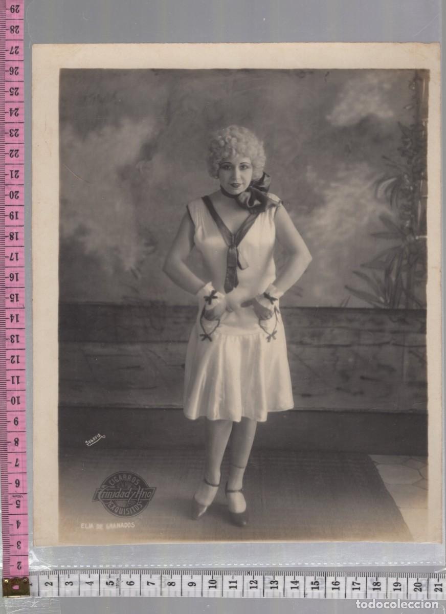 Fotograf&iacute;a antigua: Fotograf&iacute;a original Cuba Trinidad y Hno. Cigarros 1920s Art D&eacute;co Cabaret 20,3 x 25,4 cm