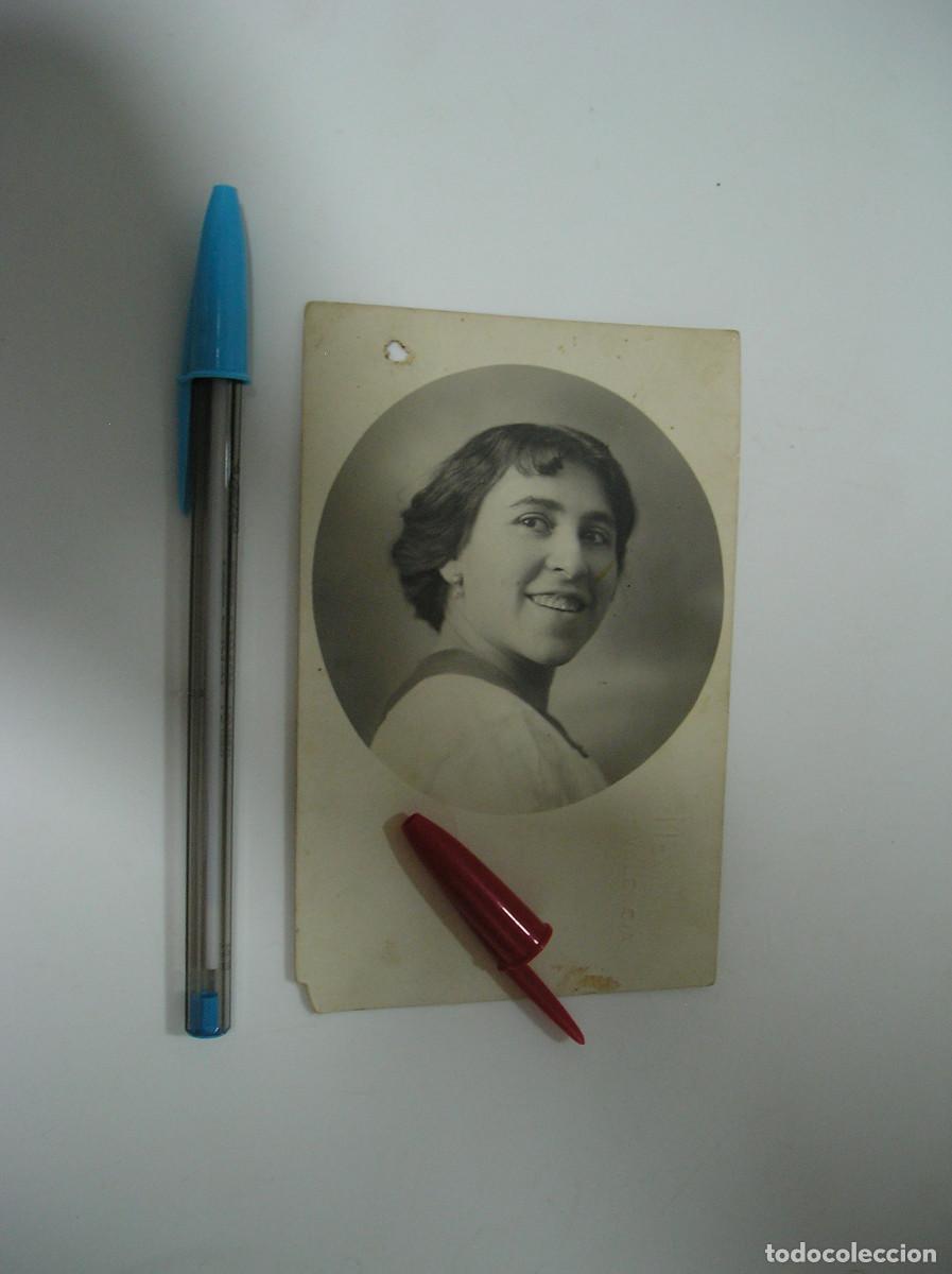 Fotograf&iacute;a antigua: ANTIGUA FOTO FOTOGRAFIA COSTUMBRISTA PRINCIPIOS DEL SIGLO PASADO MUCHACHA JOVEN (26-11)