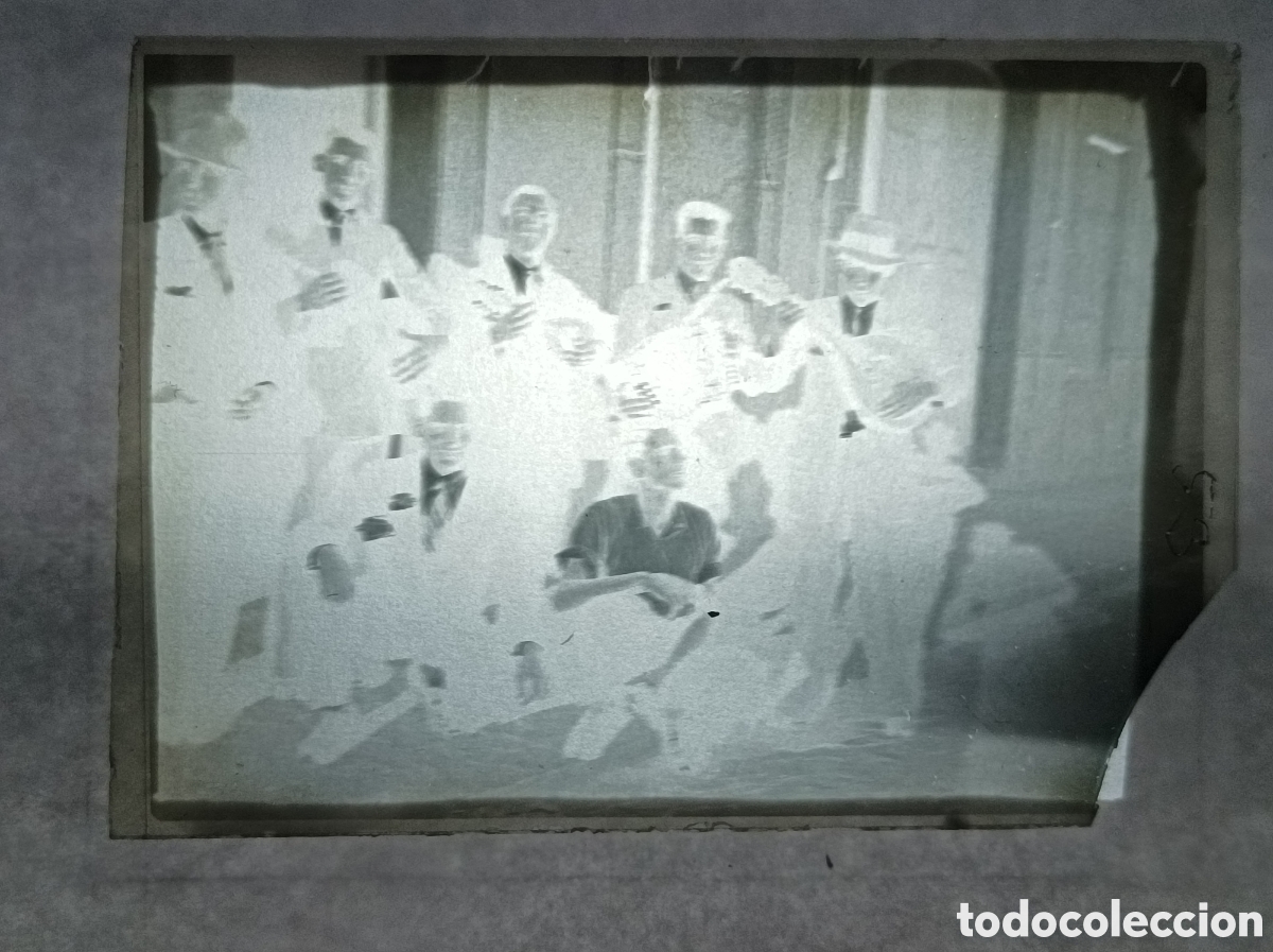 Fotograf&iacute;a antigua: NEGATIVO DE CRISTAL. PAISANOS. 9x6,5 CM. VER FOTOS. FOTOGRAF&Iacute;A ANTIGUA.