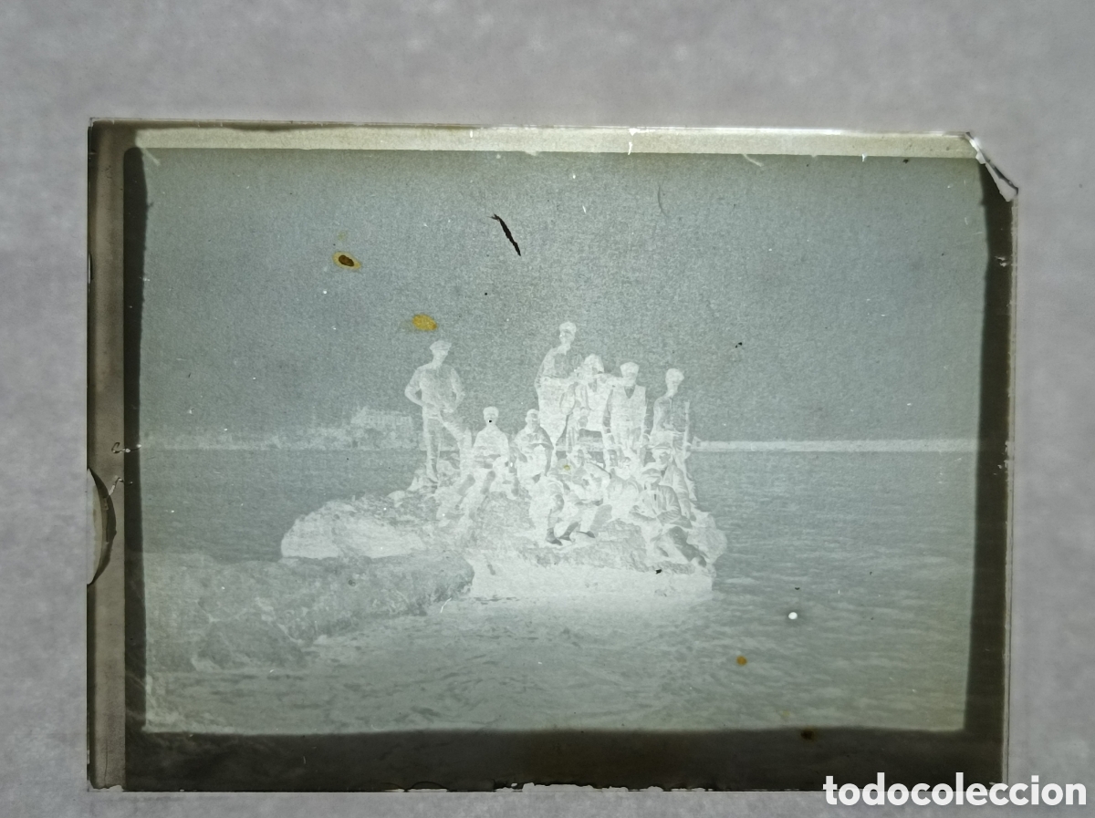 Fotograf&iacute;a antigua: NEGATIVO DE CRISTAL. PAISANOS. 9x6,5 CM. VER FOTOS. FOTOGRAF&Iacute;A ANTIGUA.