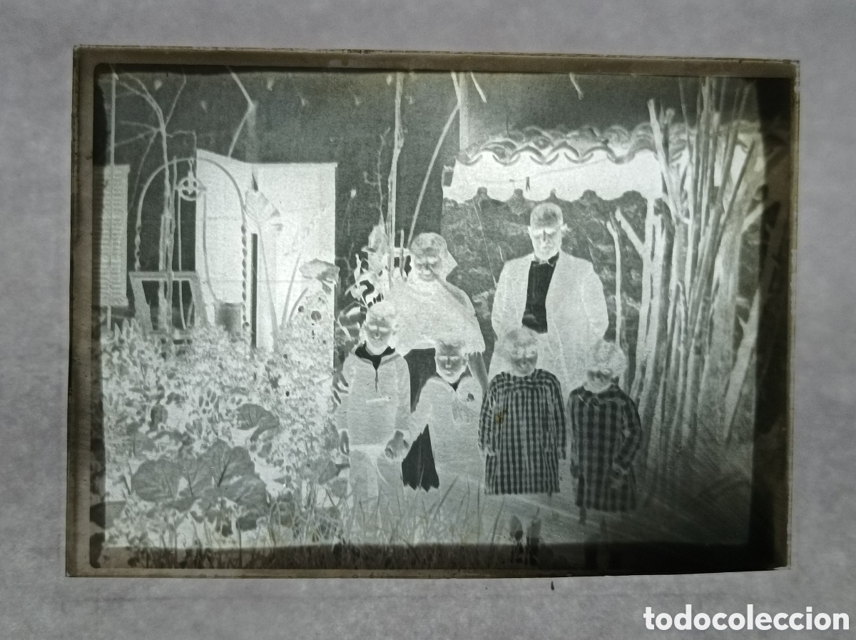 Fotograf&iacute;a antigua: NEGATIVO DE CRISTAL. PAISANOS. 9x6,5 CM. VER FOTOS. FOTOGRAF&Iacute;A ANTIGUA.