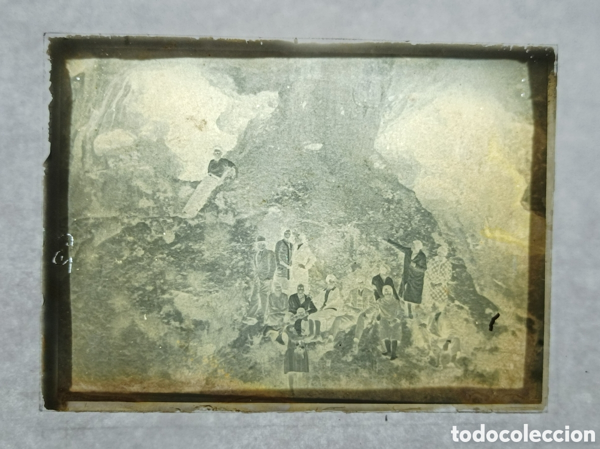 Fotograf&iacute;a antigua: NEGATIVO DE CRISTAL. PAISANOS. 9x6,5 CM. VER FOTOS. FOTOGRAF&Iacute;A ANTIGUA.