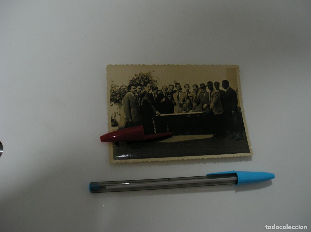 Fotograf&iacute;a antigua: ANTIGUA FOTO FOTOGRAFIA DIA DEL SEGURO A&Ntilde;O 1949 (26-11)