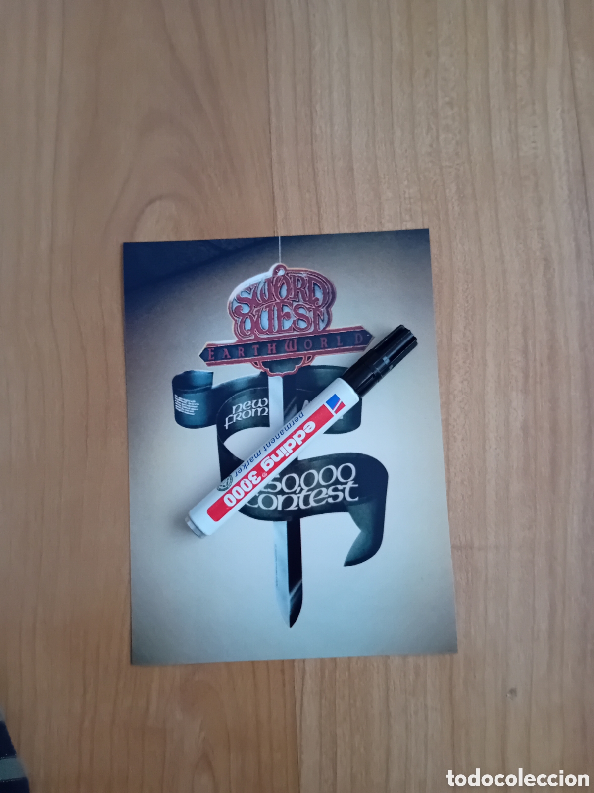 Fotograf&iacute;a antigua: FOTO 15X20 DISPLAY COLGANTE VIDEOJUEGO SWORDQUEST. COMIENZOS A&Ntilde;OS 80S. REPRODUCCI&Oacute;N ACTUAL