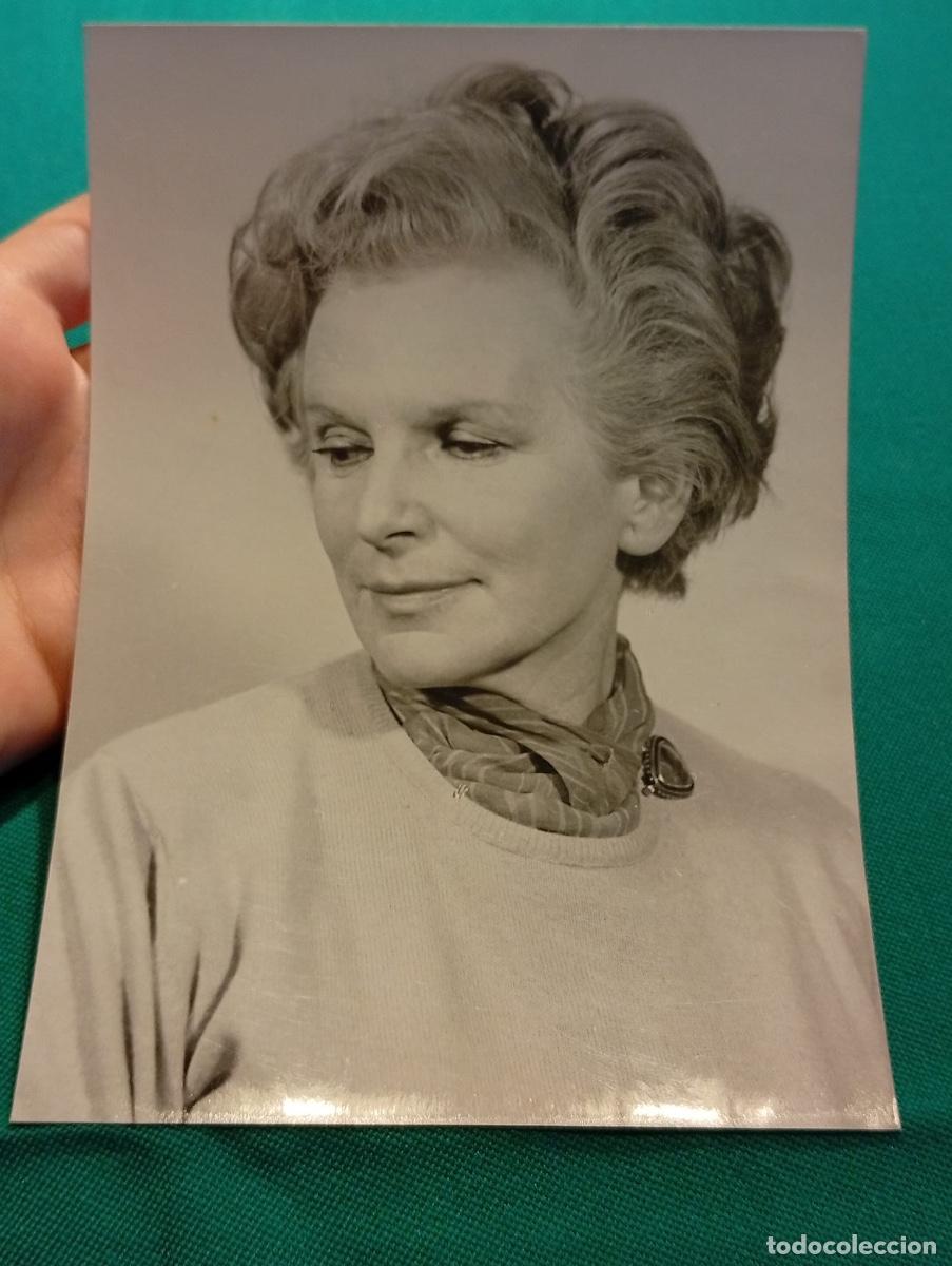 Fotograf&iacute;a antigua: Foto ani radosevic opera de Belgrado