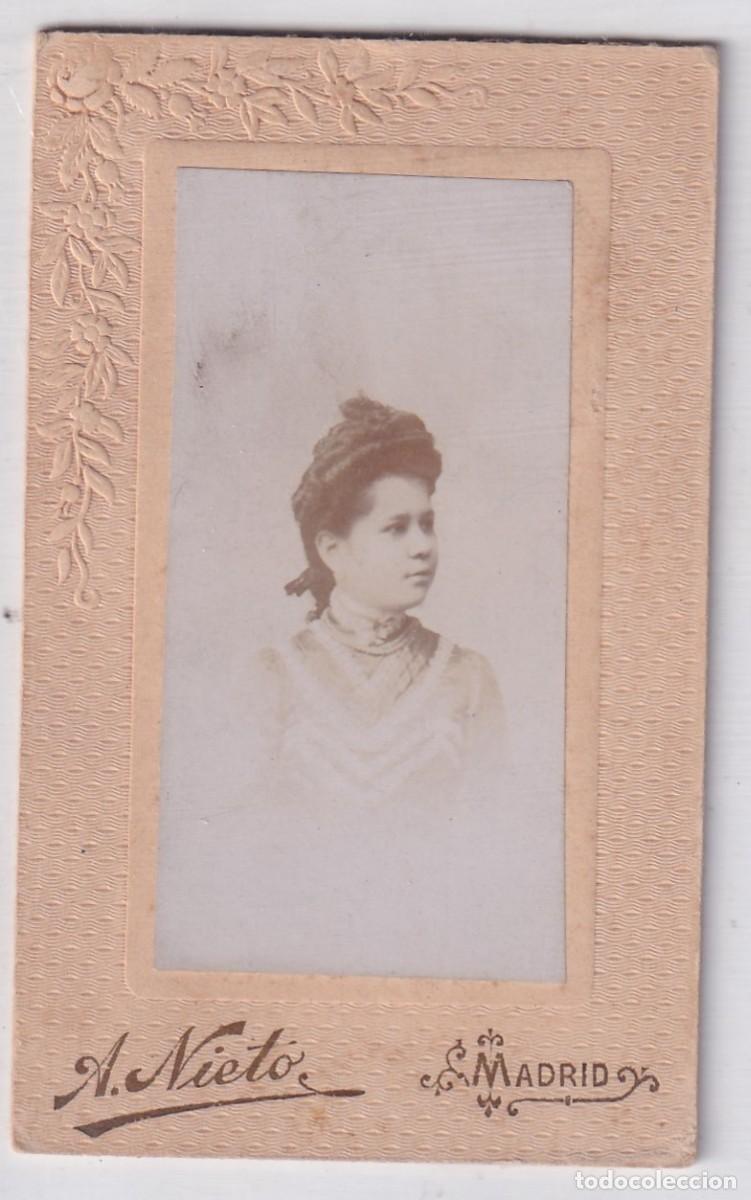 Fotografia antica: Retrato mujer. A Nieto fot&oacute;grafo. Madrid. 10 x 6 cm