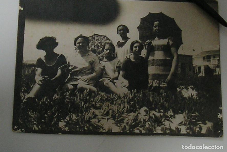 Fotograf&iacute;a antigua: ANTIGUA FOTO FOTOGRAFIA LA ESPA&Ntilde;A DE LA POSGUERRA EXCURSION POR EL CAMPO (26-12